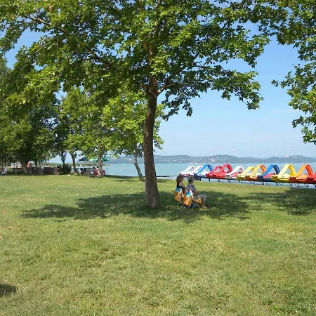 In Balaton 33908 דירה