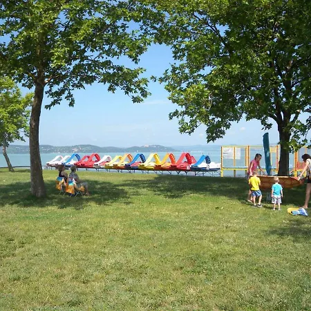 דירה In Balaton 33908 *