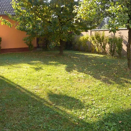In Balaton 33908 *