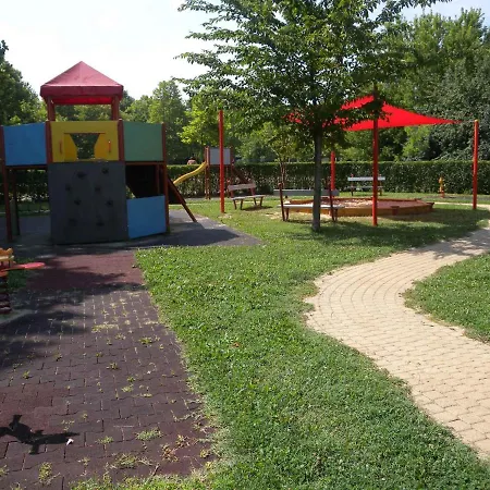 דירה In Balaton 33908